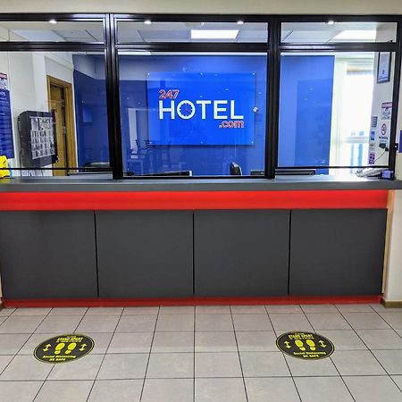 247Hotel.Com Oldham Eksteriør billede