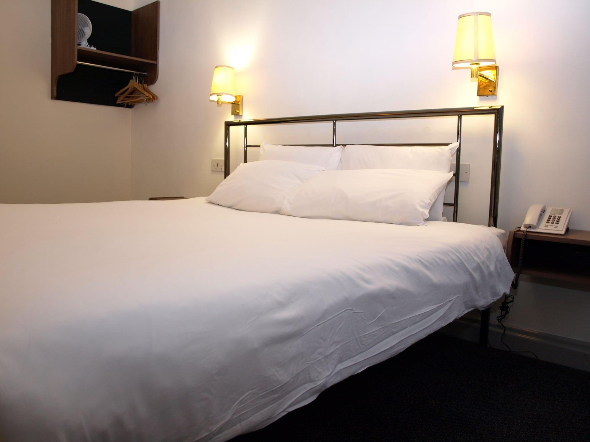247Hotel.Com Oldham Eksteriør billede